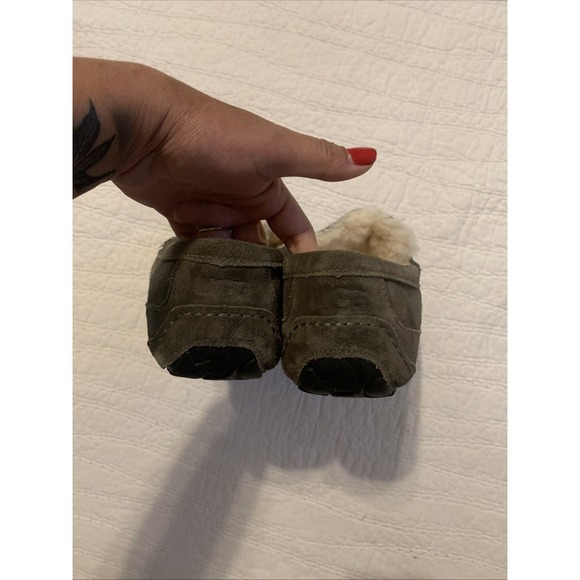 NIB UGG Mens Ascot Slippers Wool Hard Bottom Moccasin Shoes Charcoal Gray Size 9 - Picture 3 of 6